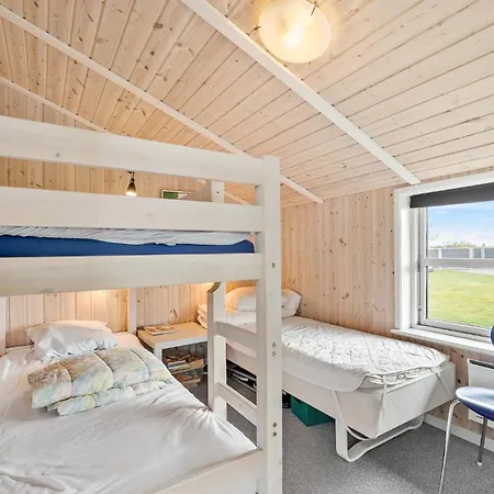 펜션 Stunning In With Kitchen Frorup