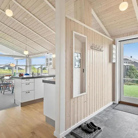 Дом отдыха Stunning In With Kitchen *