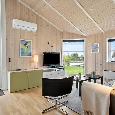 Stunning In With Kitchen Frorup